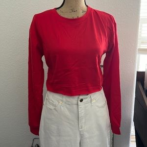 Red crop t-shirt